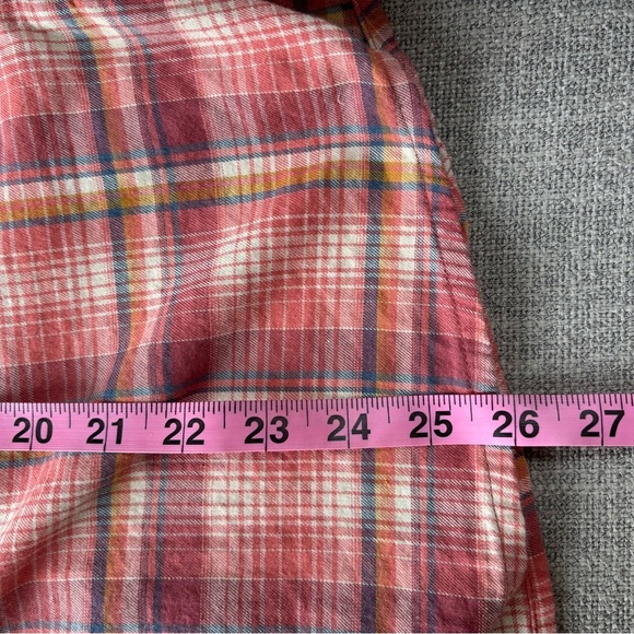 Kuhl Trailside Women’s plaid long sleeve button up shirt Hiking Camping Medium - Picture 9 of 9